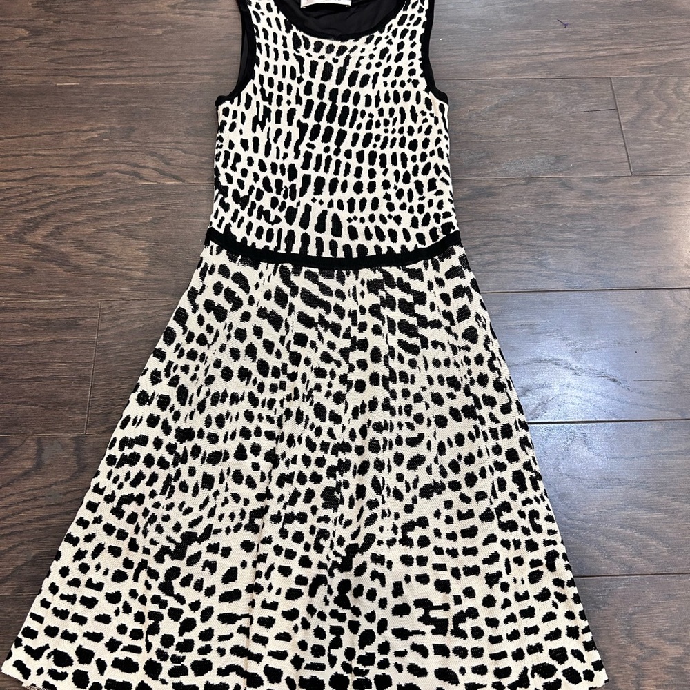 Trina Turk Black and Cream Patterned Dress